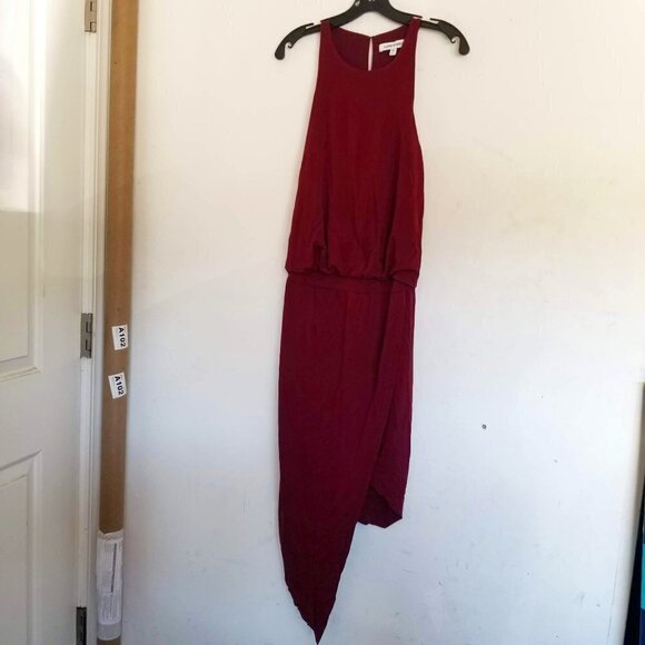 Elizabeth and James Dark Red Asymmetric Rowan Keyhole Back Midi Dress Size XS - Picture 6 of 17